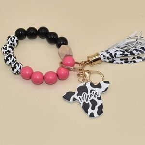 Hot pink mama cow wooden beaded keyring